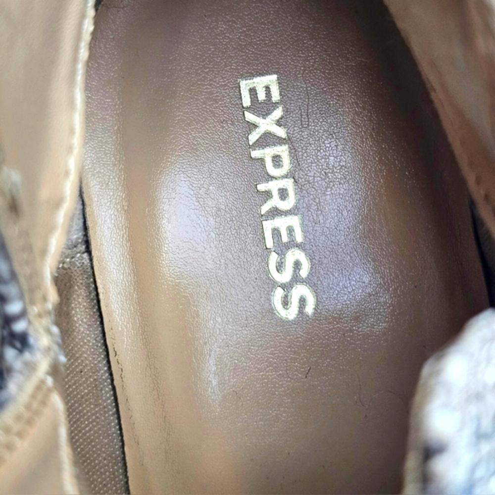 Express Brown & Cream Snakeprint Faux Leather Ankle Zip up Heel Boots Booties 9 - Picture 12 of 12